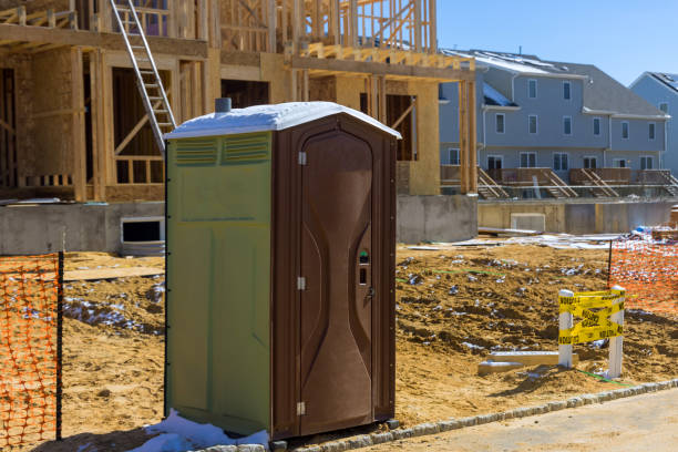 Best Portable restroom solutions  in Russellville, AR