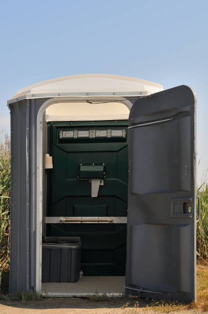 Best High-end porta potty rental  in Russellville, AR